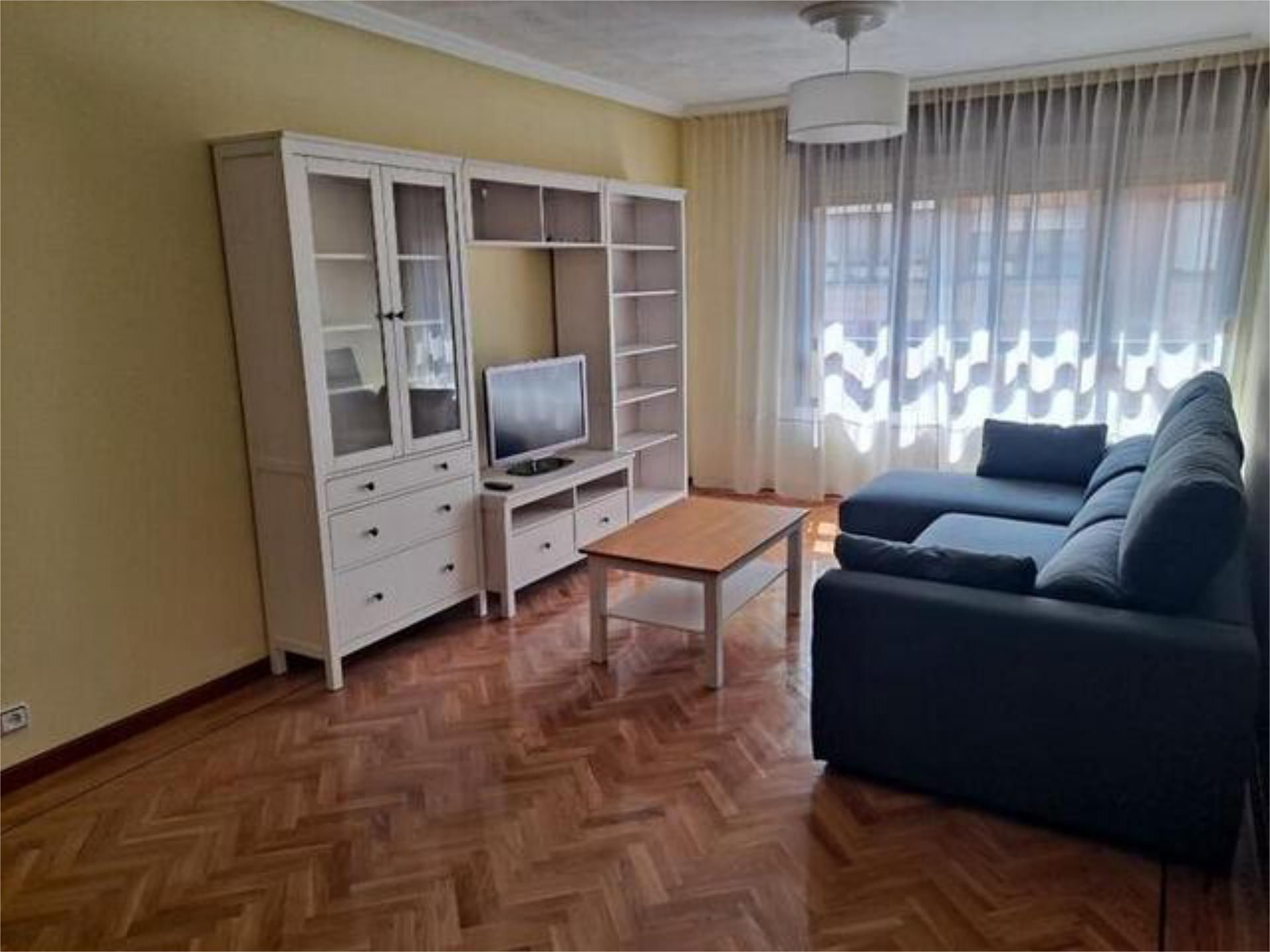 Living room of Flat to rent in Oviedo 