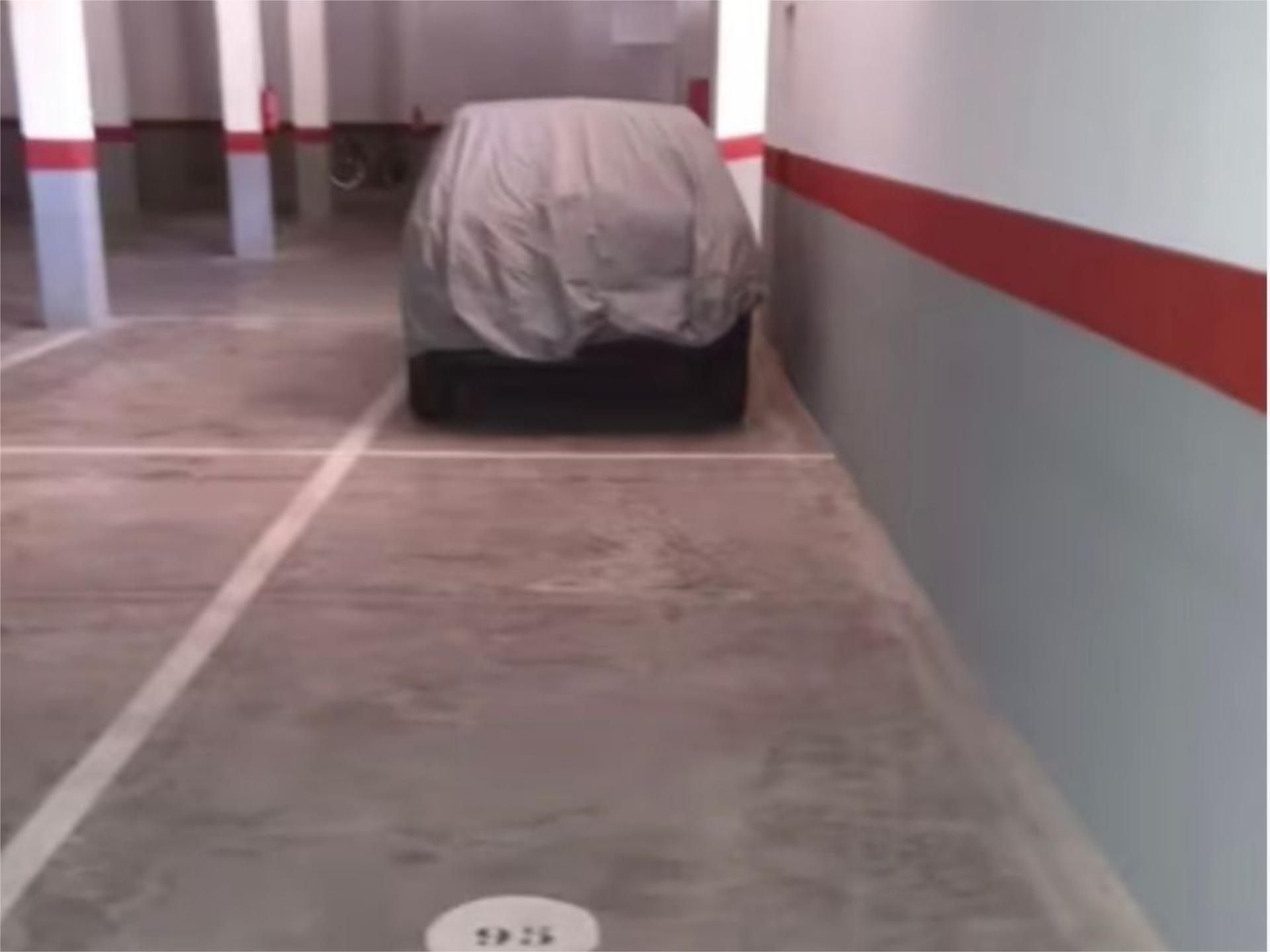 Parking of Garage to rent in Vélez-Málaga