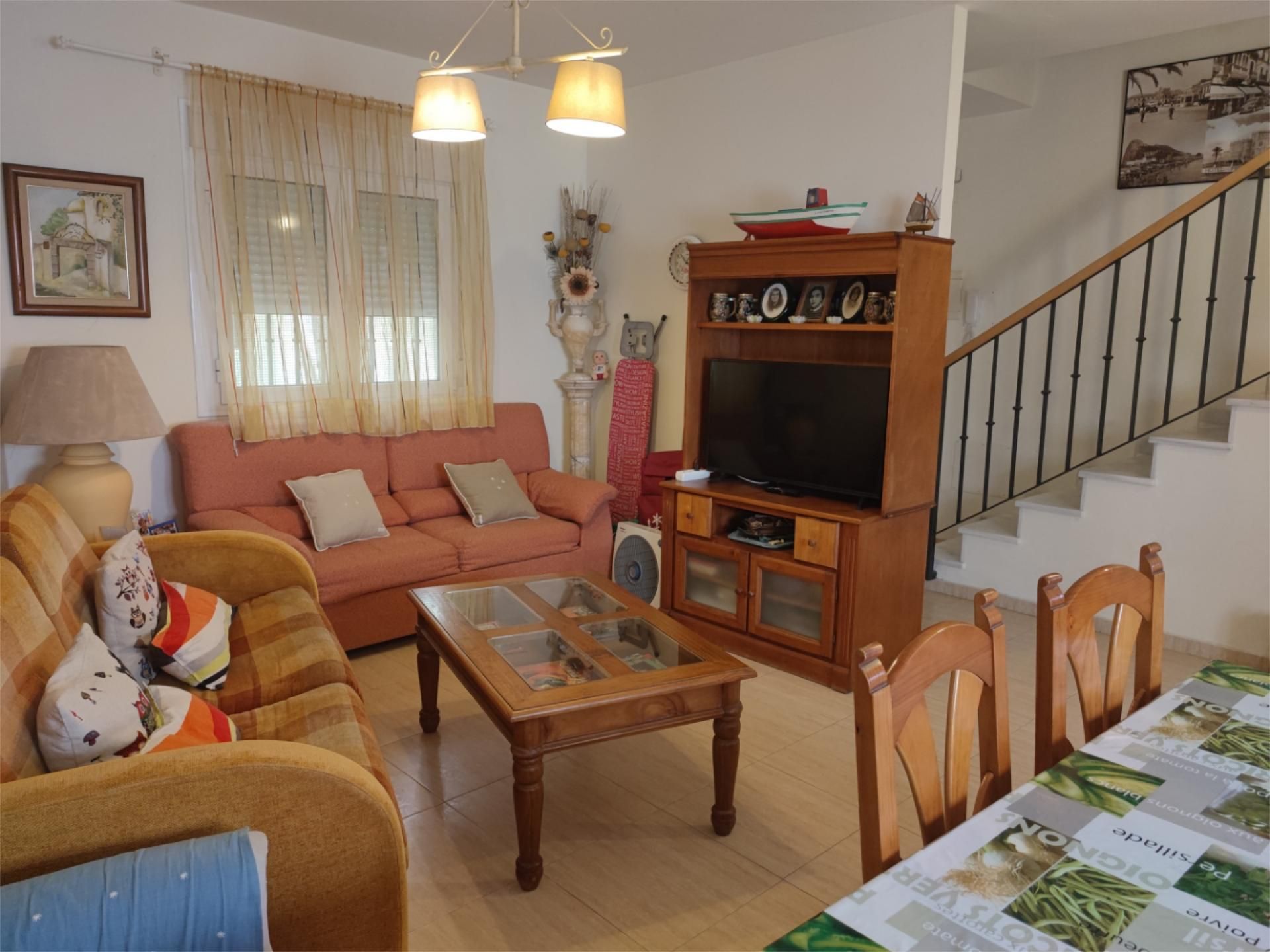 Single-family semi-detached to rent in Calle del Ángel, 64, San José - San Bernardo