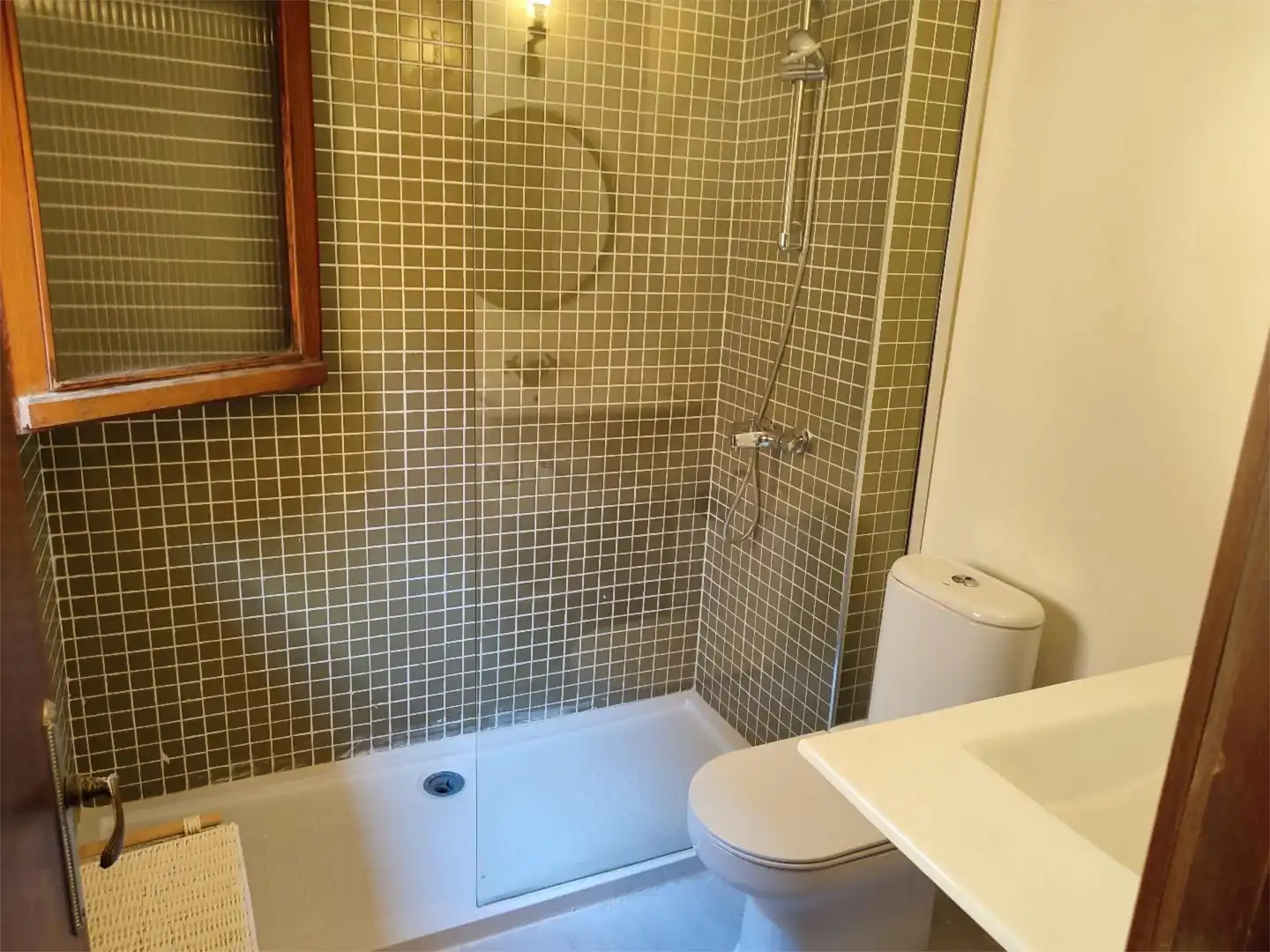 Piso de alquiler en Plaza San Esteban, 13, Plaza Mayor - San Agustín Baño de Piso de alquiler en Segovia con Calefacción, Parquet y Amueblado