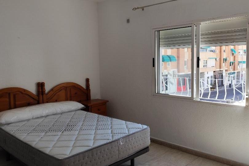 Foto 1 de Casa adosada de lloguer a Carrera del Perú, 9, San Luis, Almería