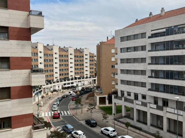 Piso en Venta en Los Lirios