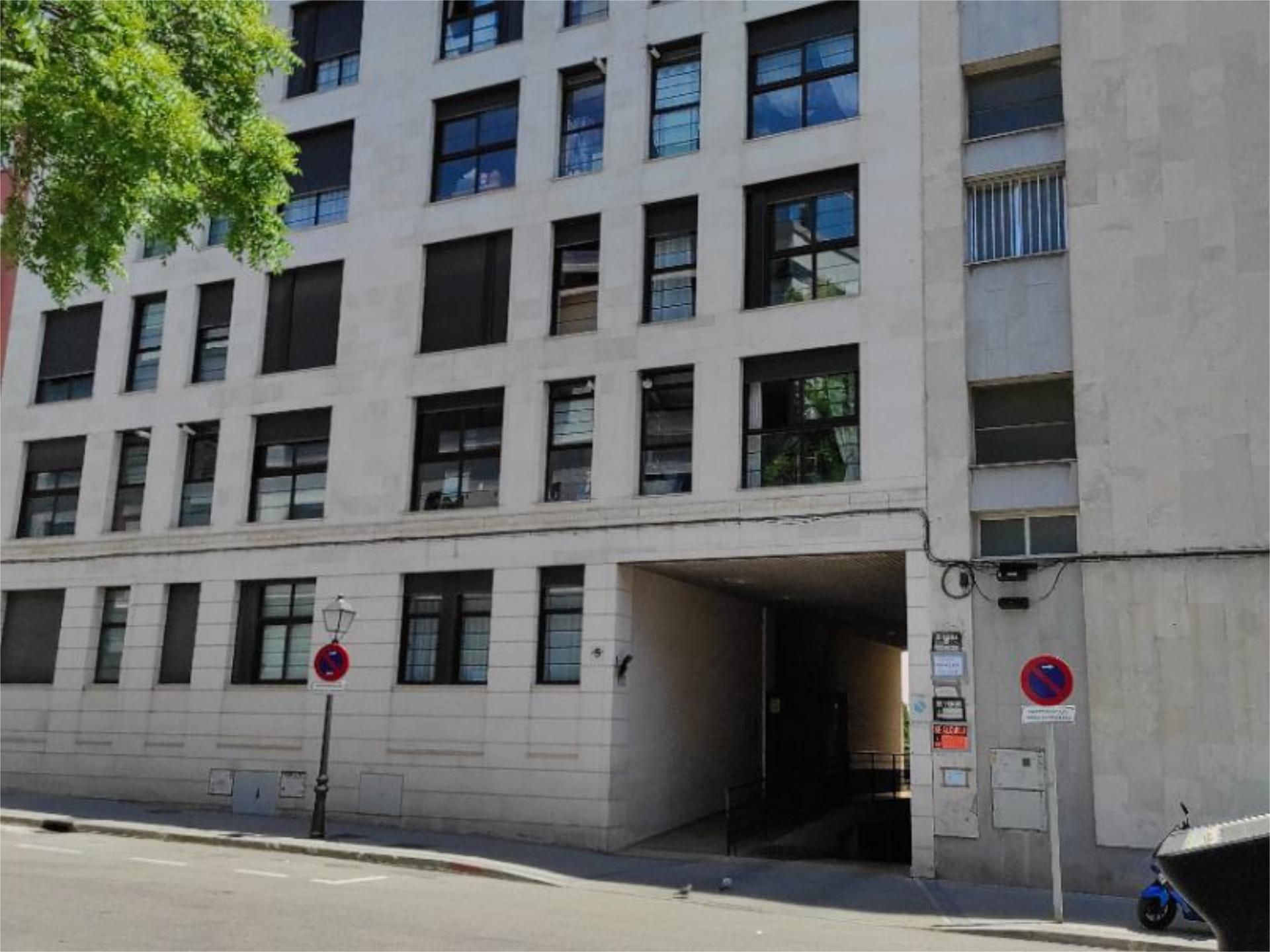 Garaje de alquiler en Calle de Santocildes, 1, Acacias