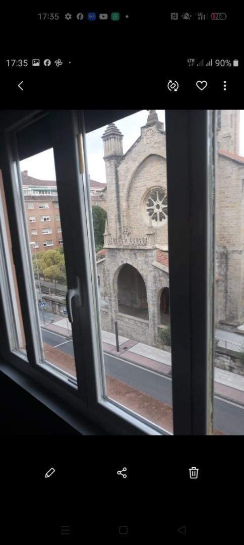 Vista exterior de Pis en venda en  Pamplona / Iruña amb Moblat, Forn i Rentadora