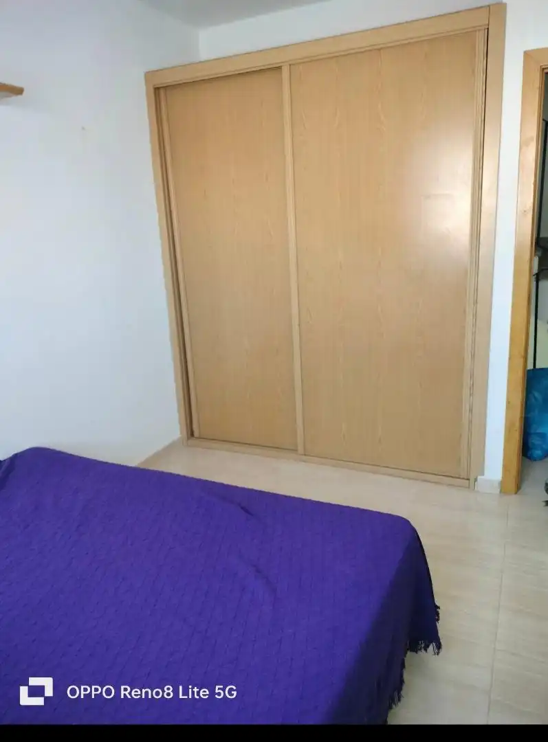 Habitación de Casa adosada para compartir en Chozas de Canales con Calefacción, Amueblado y Internet
