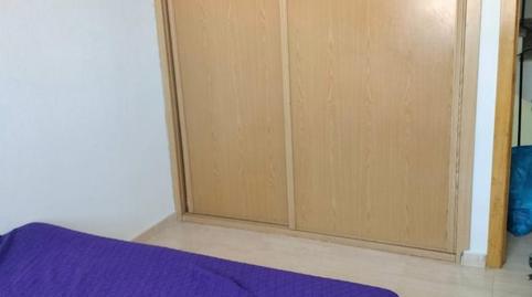 Foto 2 de Casa adosada per a compartir a Calle Grecia, 15, Chozas de Canales, Toledo