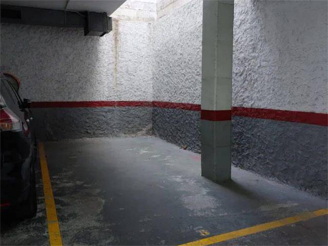 Garaje en Alquiler en Carrer de la Llibertat, 137 en Barri del Mar