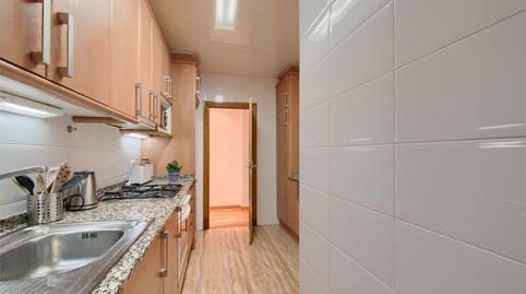 Photo 4 of Flat to share in Carrer de Còrsega, 52, La Nova Esquerra de l'Eixample, Barcelona