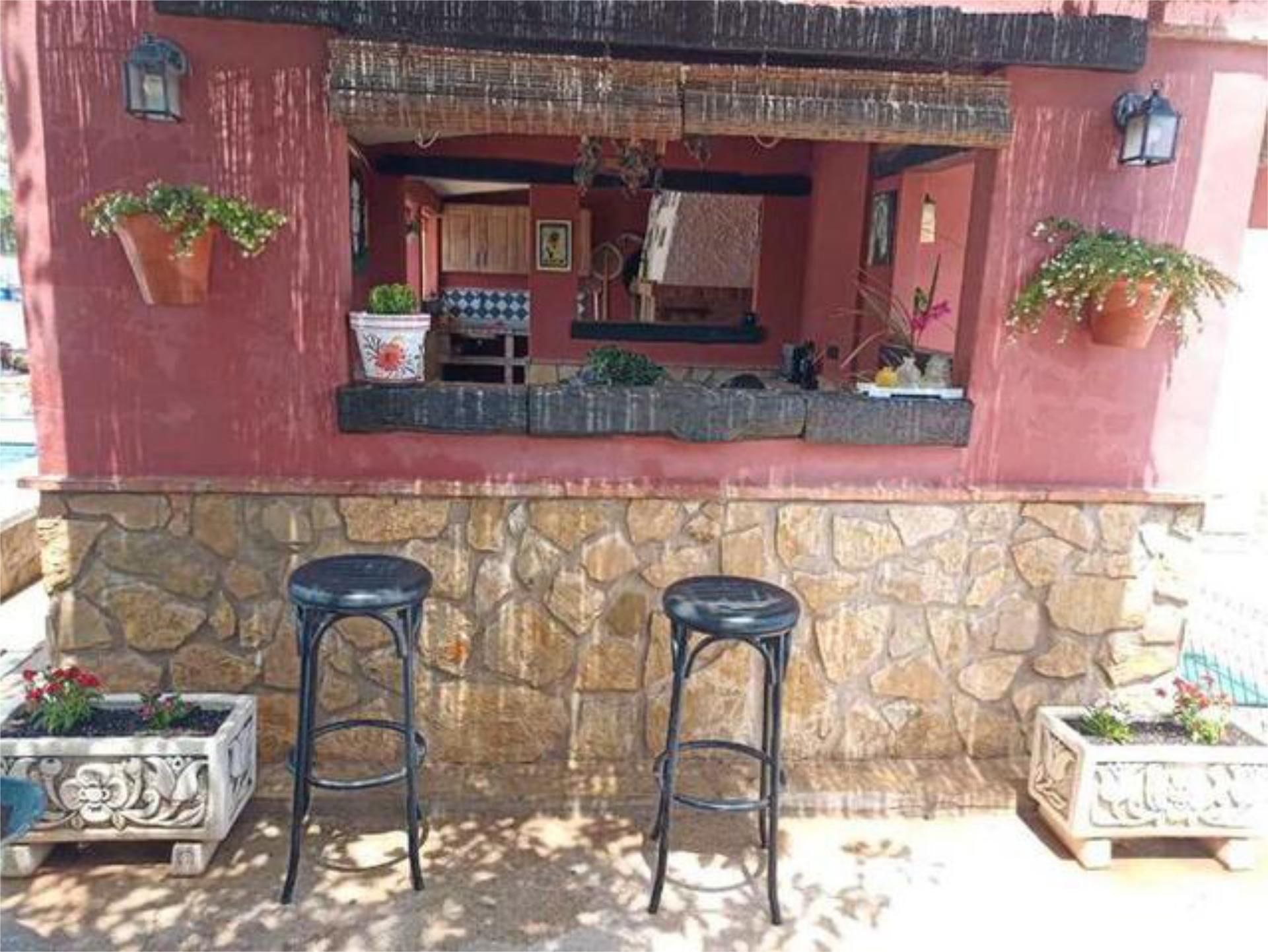 Terrassa de Casa o xalet en venda en Castellón de la Plana / Castelló de la Plana amb Jardí privat i Piscina