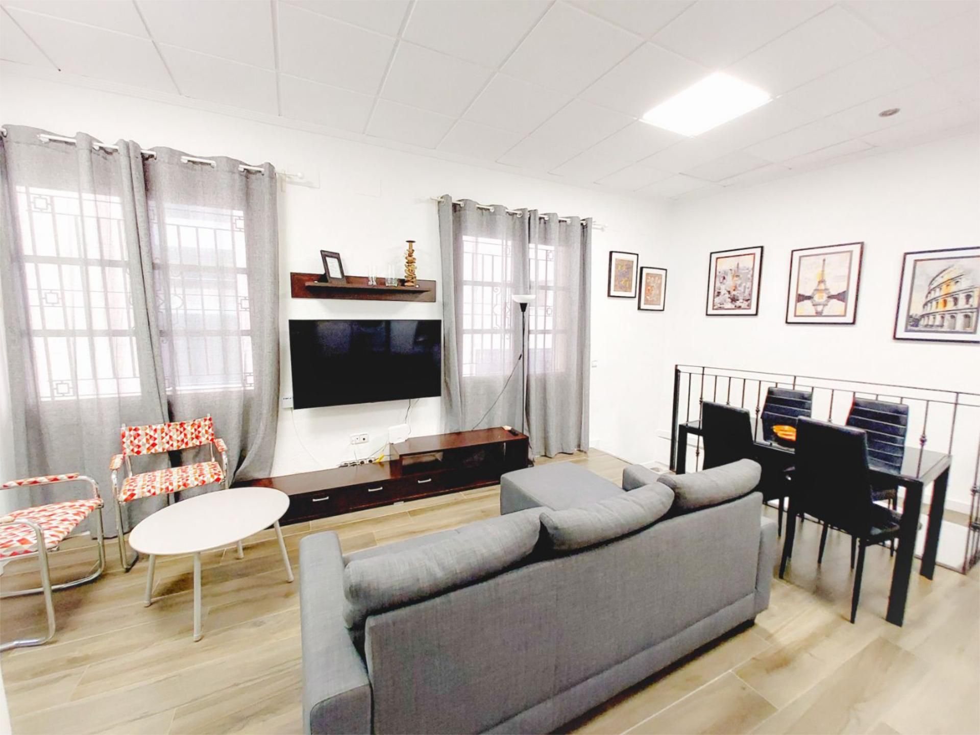 Sala d'estar de Pis de lloguer en  Murcia Capital amb Aire condicionat, Calefacció i Moblat