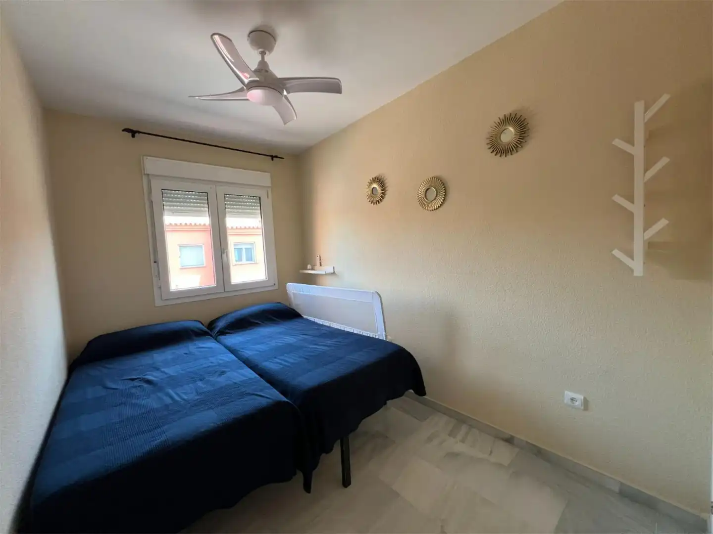 Bedroom of Flat for sale in Chiclana de la Frontera  with Air Conditioner, Private garden and Terrace