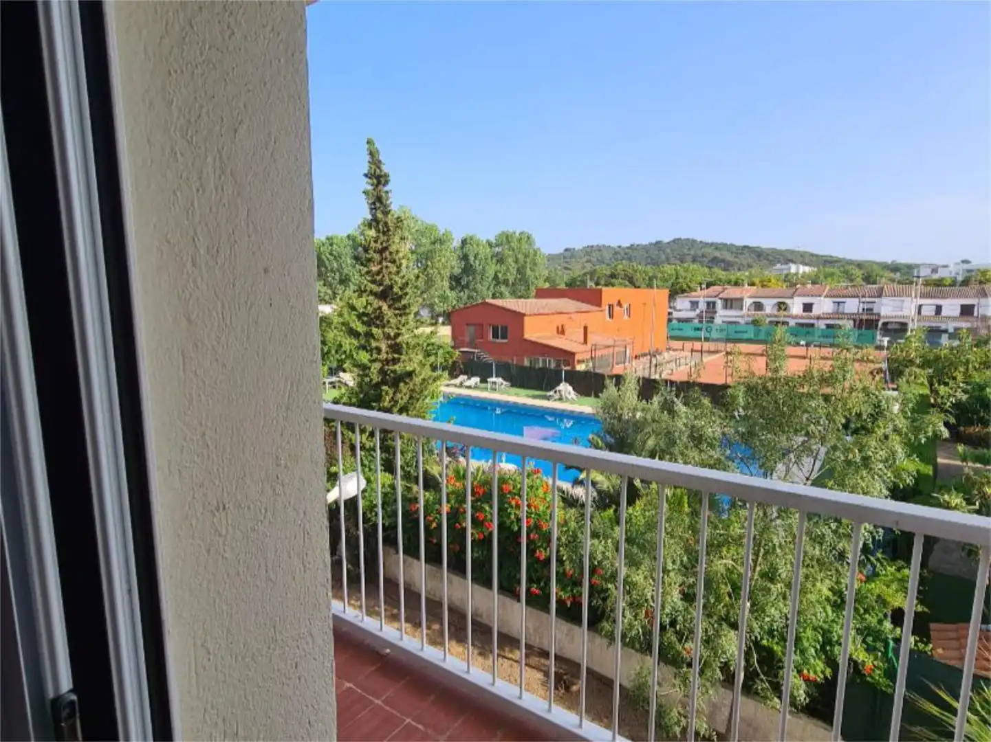 Piscina de Piso en venta en Castell d'Aro, Platja d'Aro i s'Agaró con Aire acondicionado, Piscina y Balcón