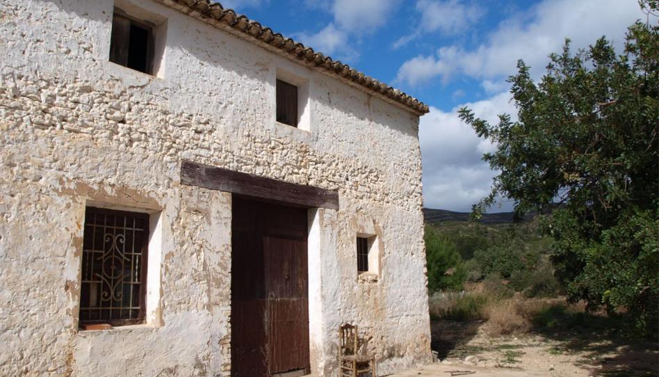 Country house for sale in Plaça Numero 5, 101, Tous, Valencia - image 1 Photo 1 of Country house for sale in Plaça Numero 5, 101, Tous, Valencia
