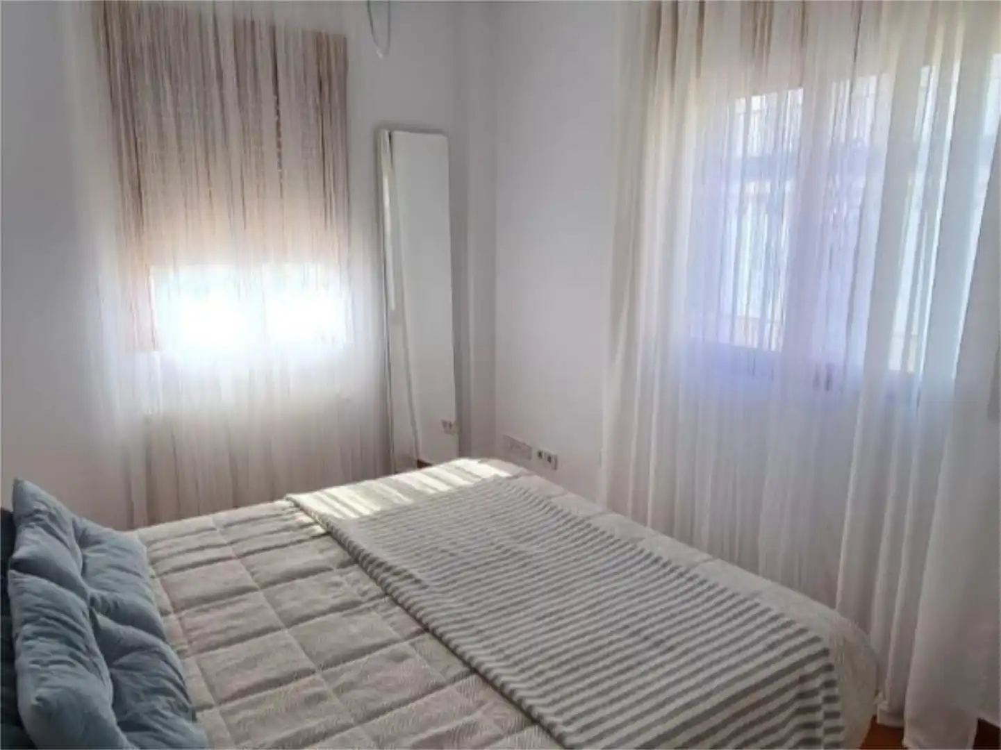 Piso de alquiler en Calle Zambrana, 97, Centro ciudad Piso de alquiler en Calle Zambrana, 97, Centro ciudad