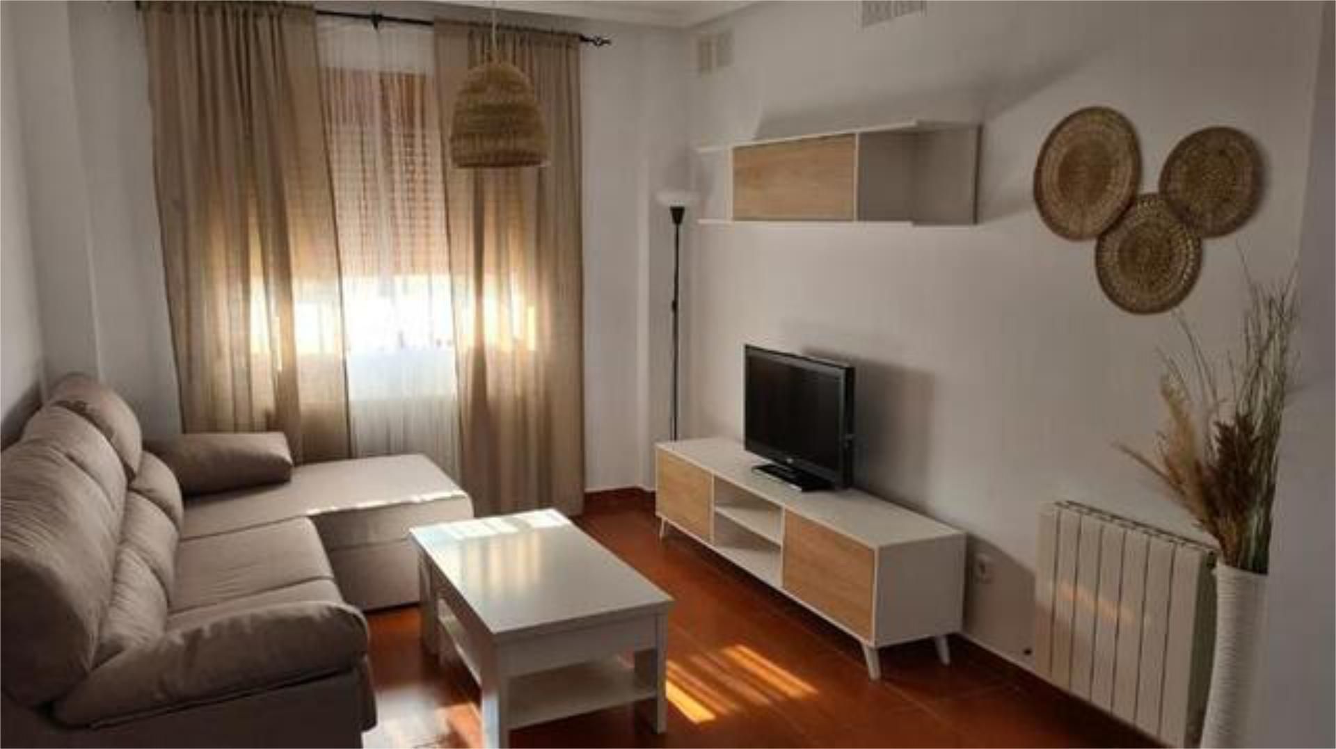 Living room of Flat to rent in Linares  with Heating, Terrace and Furnished