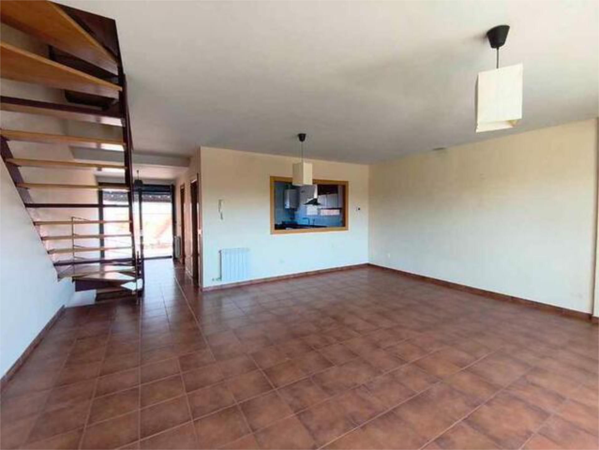 Living room of Single-family semi-detached for sale in Valdefresno  with Private garden and Swimming Pool