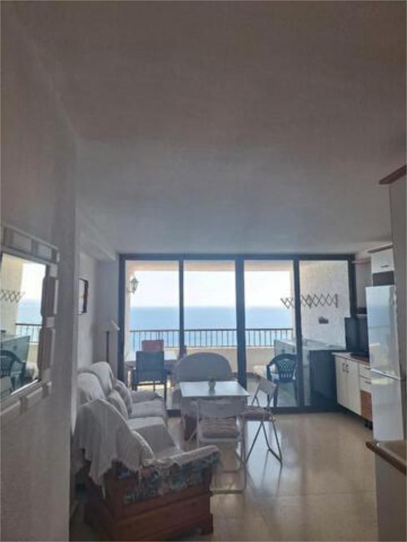 Sala d'estar de Apartament de lloguer en Enix amb Jardí privat, Terrassa i Piscina