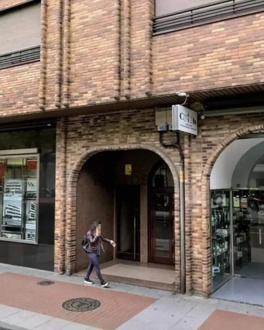 Wohnung zur Miete in Avenida de la Paz, 19, San Millán - Ayuntamiento Außenansicht von Wohnung zur Miete in Logroño mit Heizung, Privatgarten und Terrasse