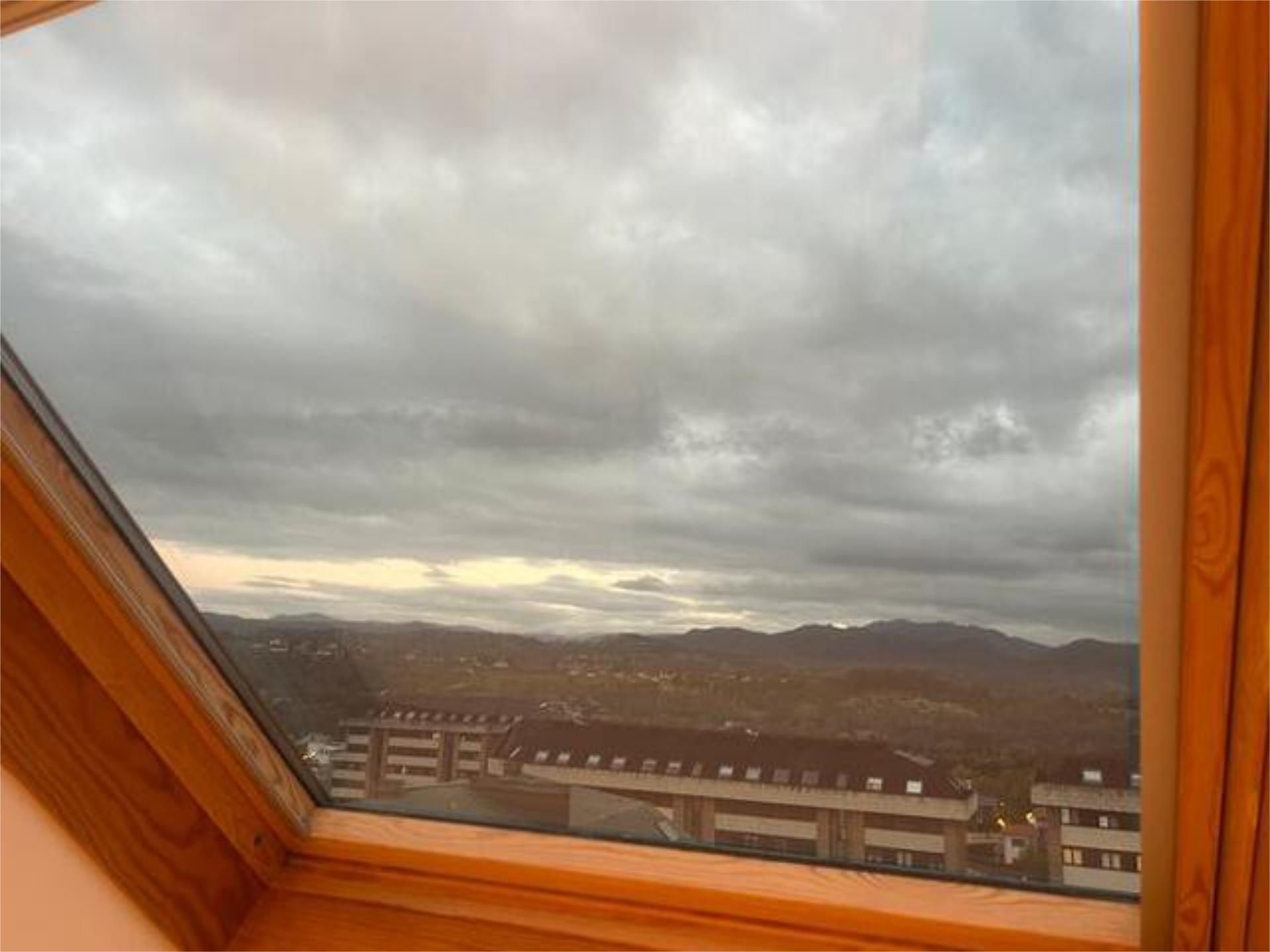 Exterior view of Office to rent in Oviedo 