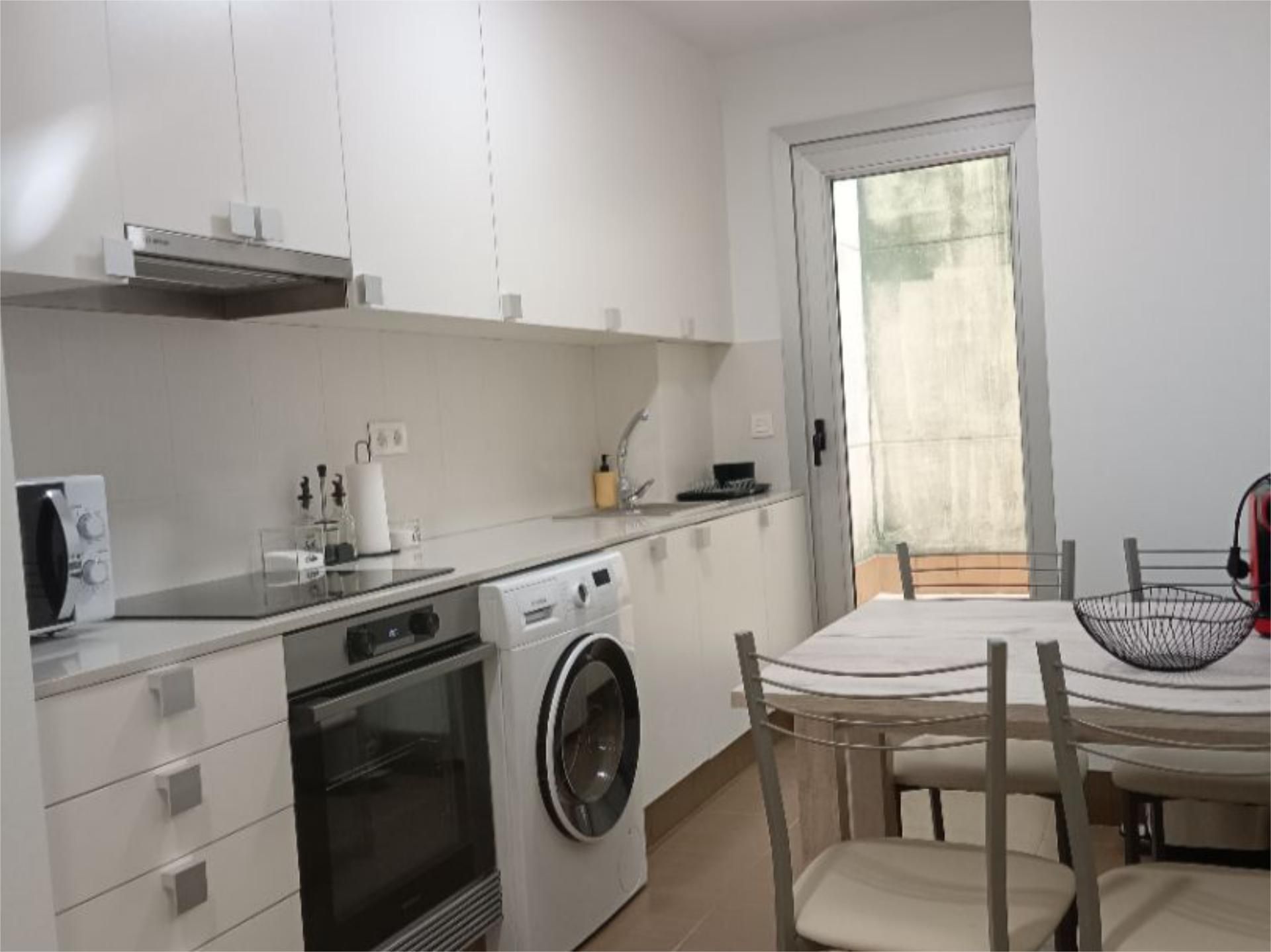 Kitchen of Flat to rent in Cangas   with Heating, Parquet flooring and Terrace