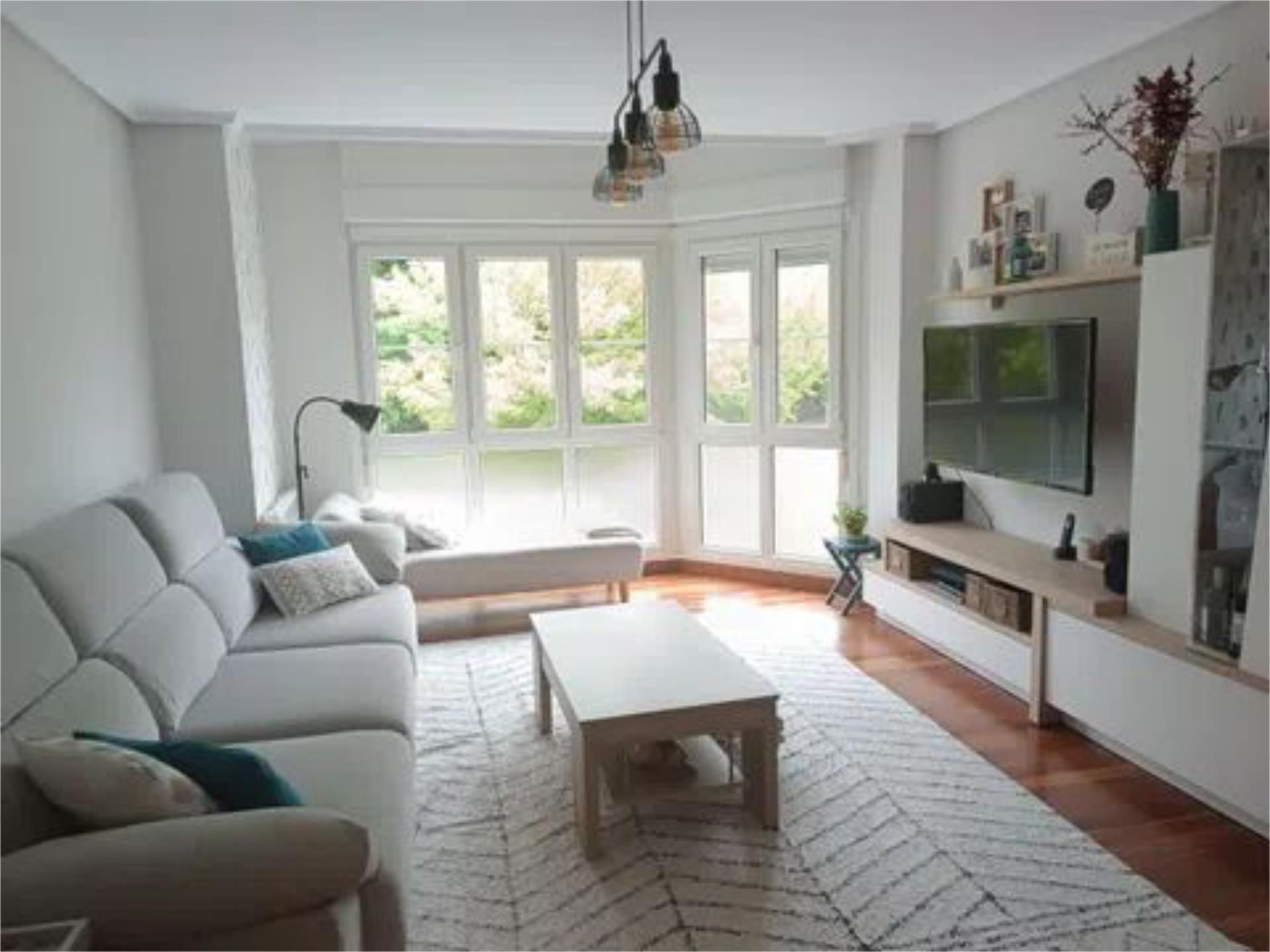 Living room of Flat for sale in Sopelana