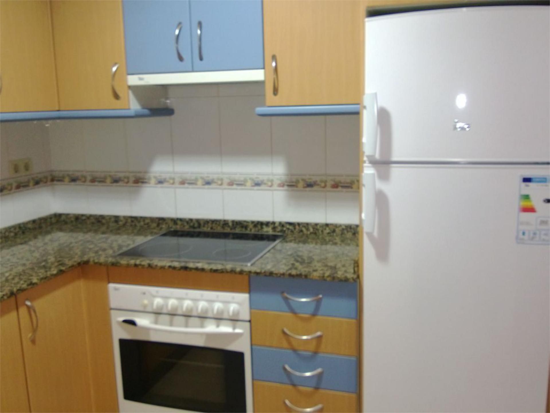 Kitchen of Apartment to rent in Redondela  with Heating and Furnished
