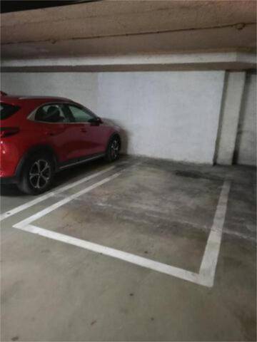 Garaje en Alquiler en Ensanche - Río Júcar