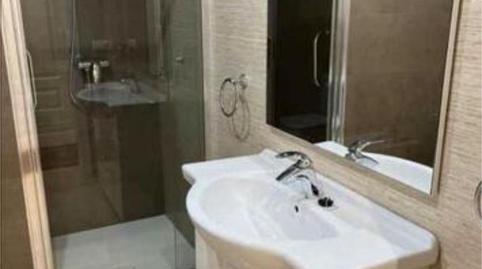 Foto 2 de Casa adosada en venda a Larache, Ciudad Real Capital