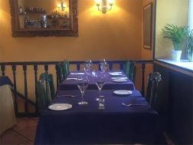 Local comercial en Alquiler en Calle de García de Paredes, 2 en Trafalgar