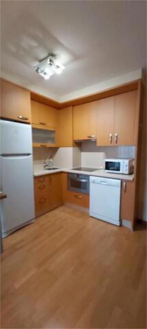 Kitchen of Apartment to rent in Vigo   with Heating, Private garden and Terrace
