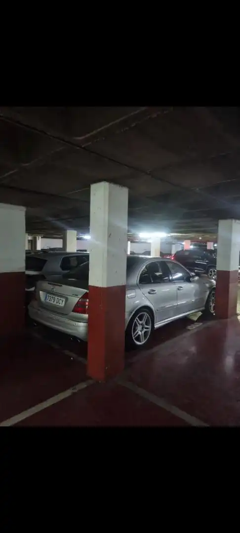 Parking de Garaje en venta en Cornellà de Llobregat
