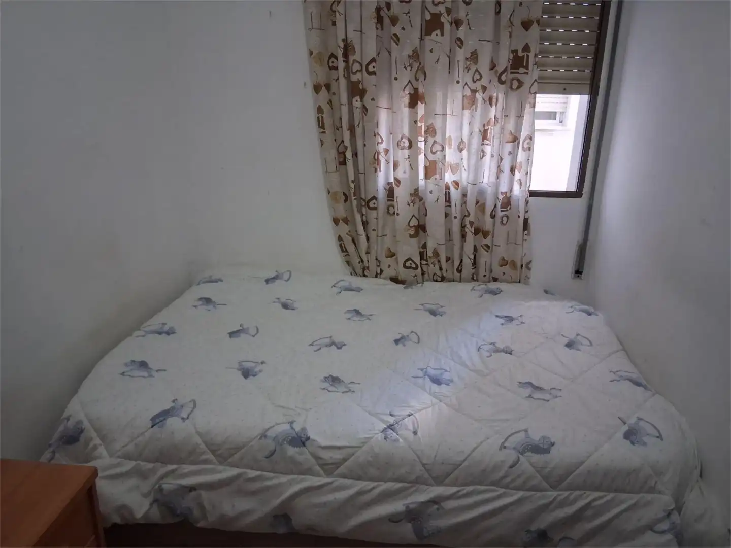 Room in Avenida Adolfo Díaz Ambrona, 3, La Estación Room in Avenida Adolfo Díaz Ambrona, 3, La Estación