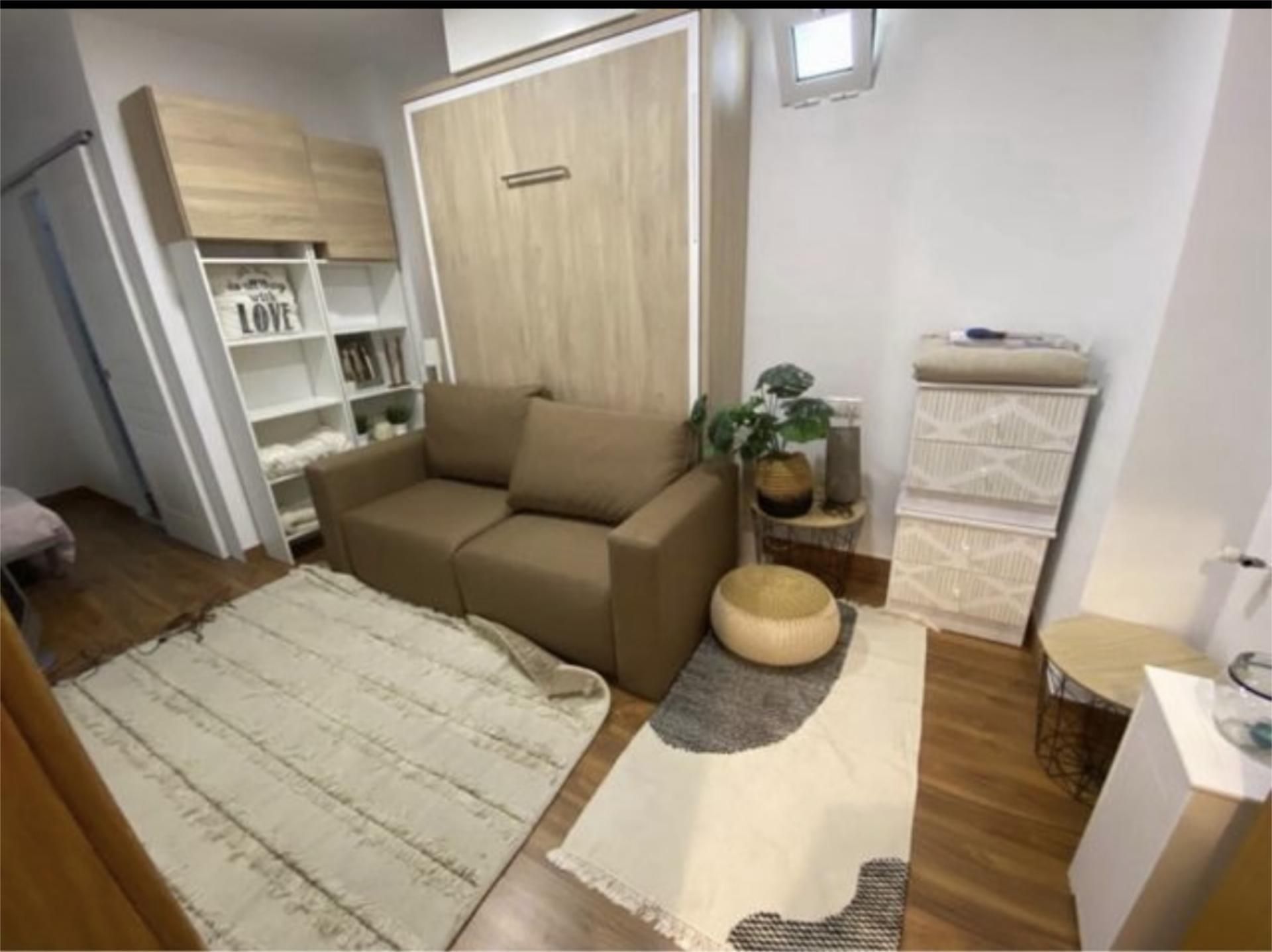 Sala d'estar de Pis de lloguer en Villena amb Aire condicionat, Calefacció i Moblat
