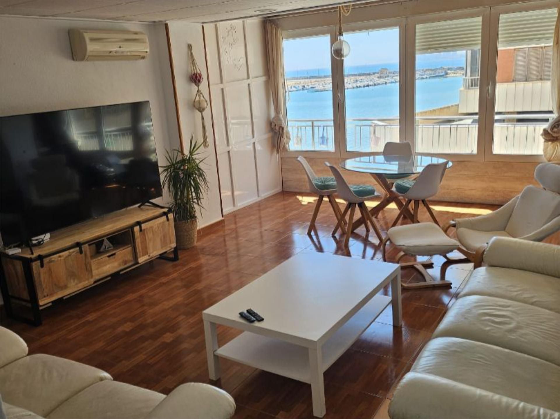 Sala d'estar de Pis de lloguer en Torrevieja