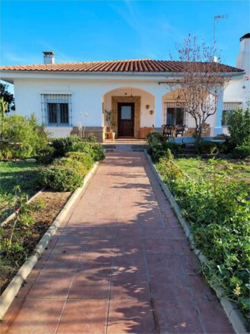 Jardí de Casa adosada en venda en  Huelva Capital amb Calefacció, Jardí privat i Terrassa