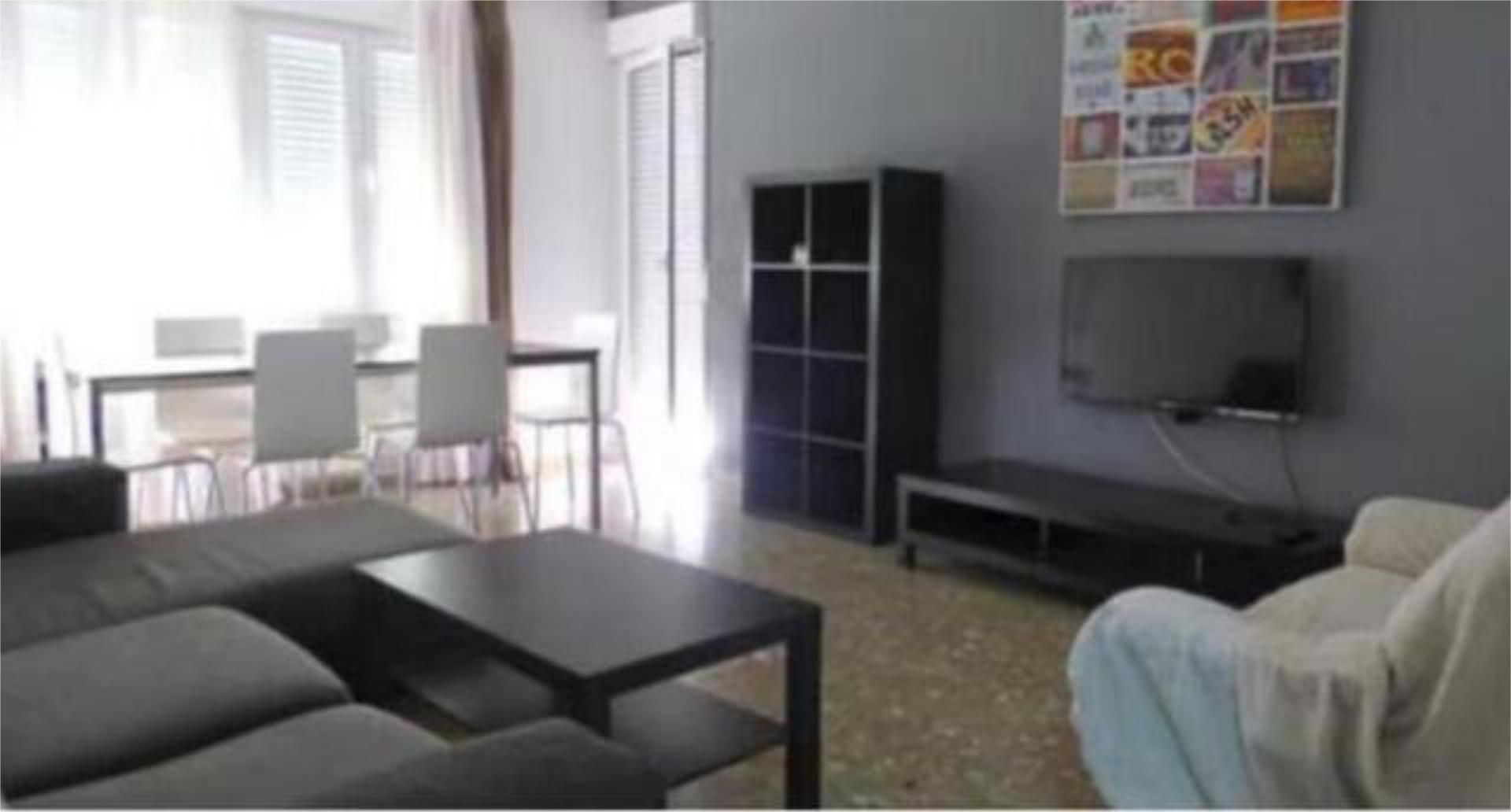 Living room of Flat to rent in  Albacete Capital  with Heating, Terrace and Furnished