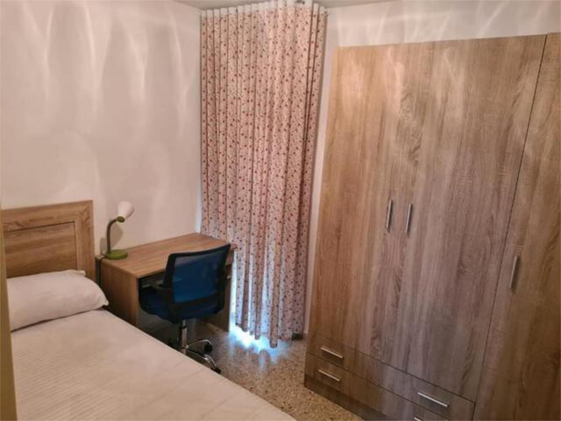 Bedroom of Flat to rent in  Jaén Capital  with Private garden