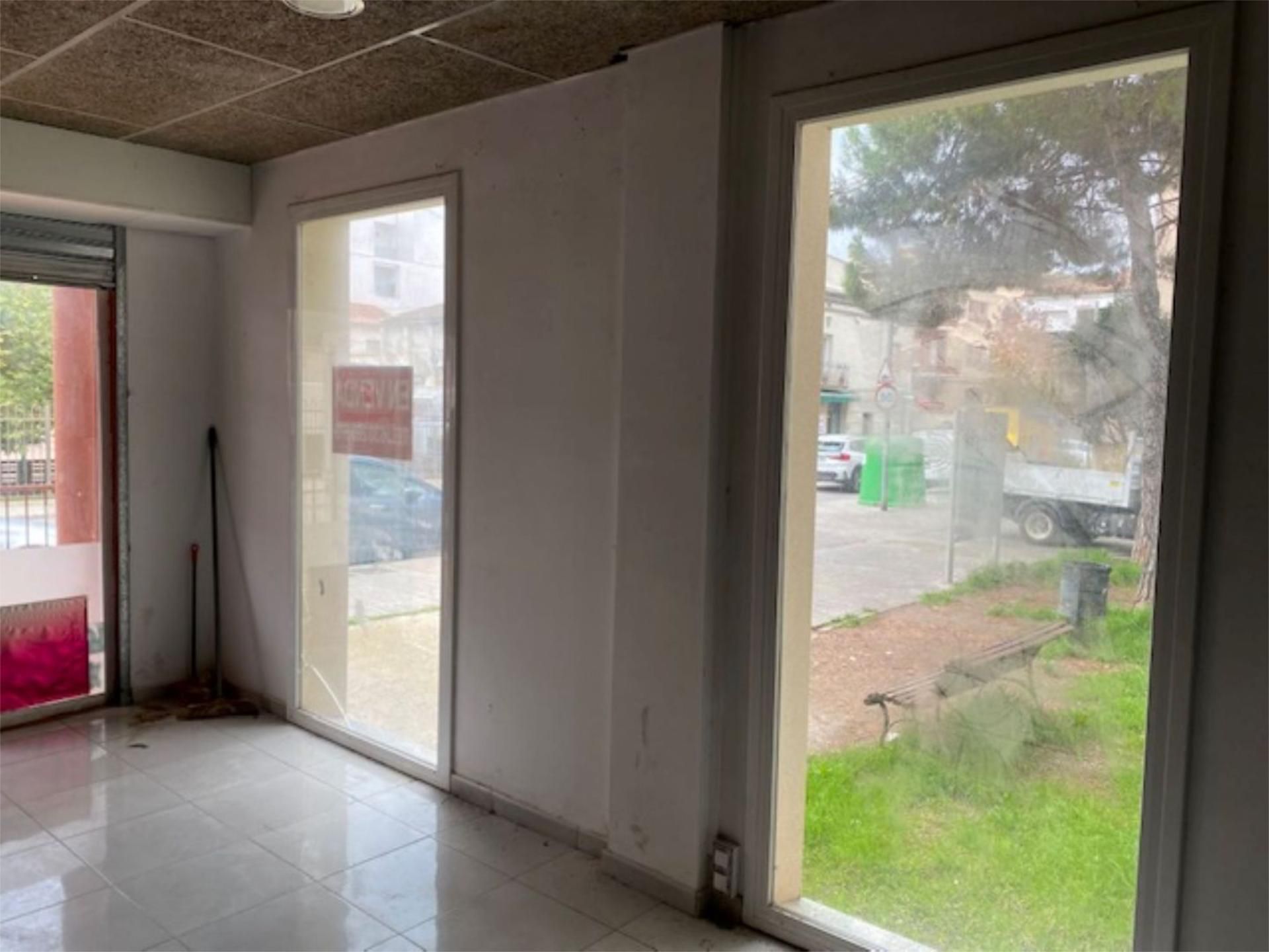 Premises for sale in Artés