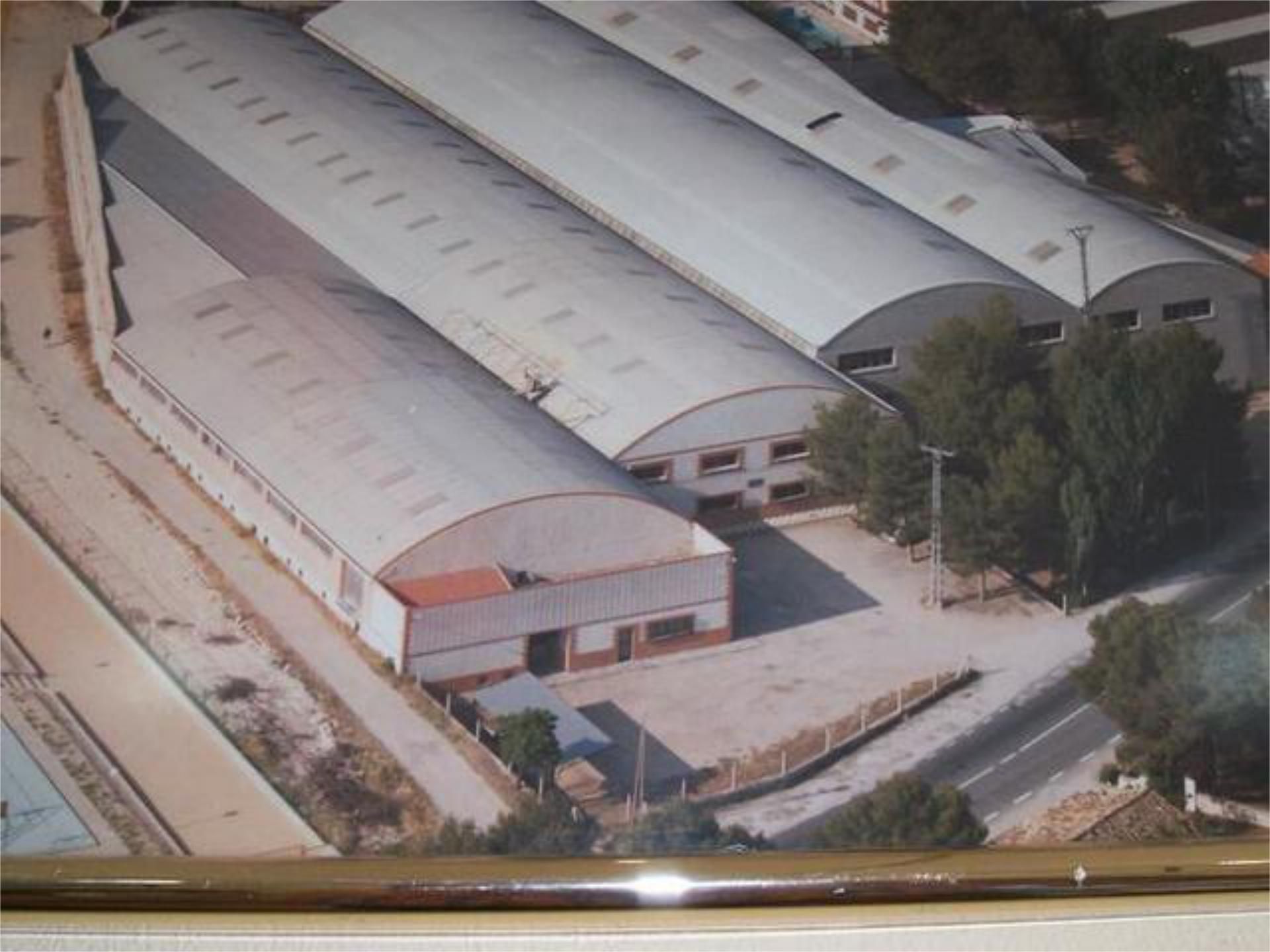 Vista exterior de Nau industrial de lloguer en Biar