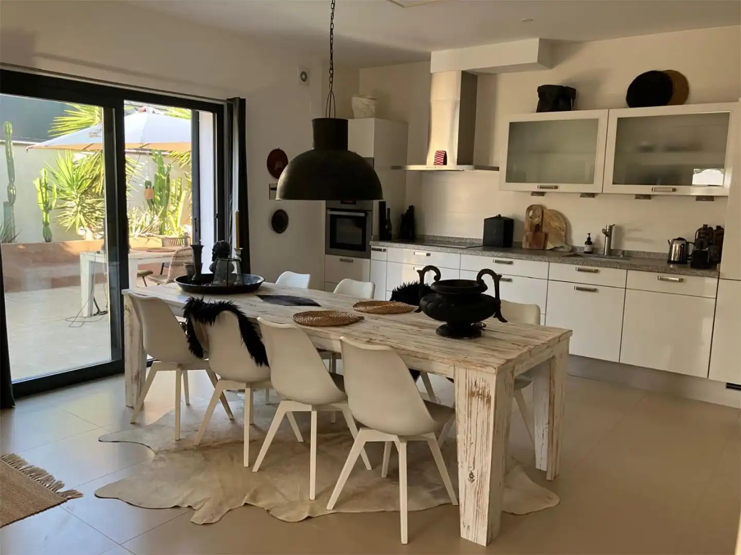 Casa o xalet en venda a Carrer els Arcs, 11, L'Albir Menjador de Casa o xalet en venda en L'Alfàs del Pi amb Aire condicionat, Calefacció i Jardí privat