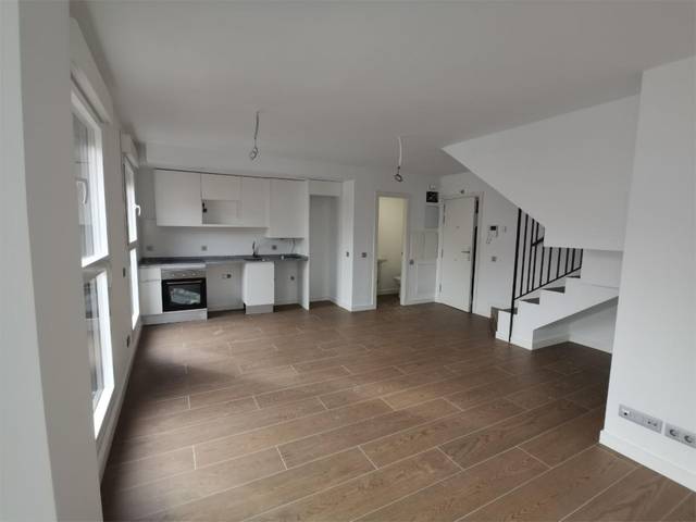 Piso en Alquiler en Calle Olivar, 1 en Veredillas