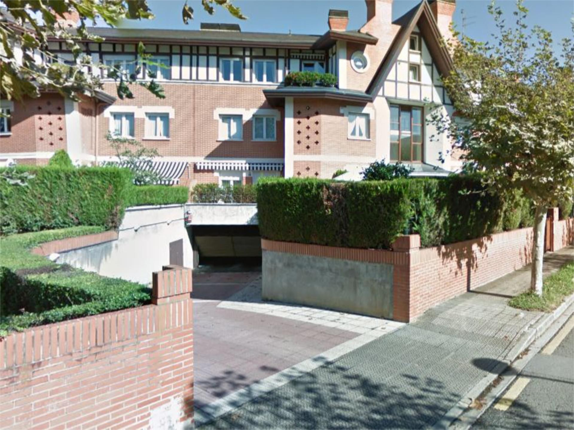 Vista exterior de Garatge de lloguer en Getxo 