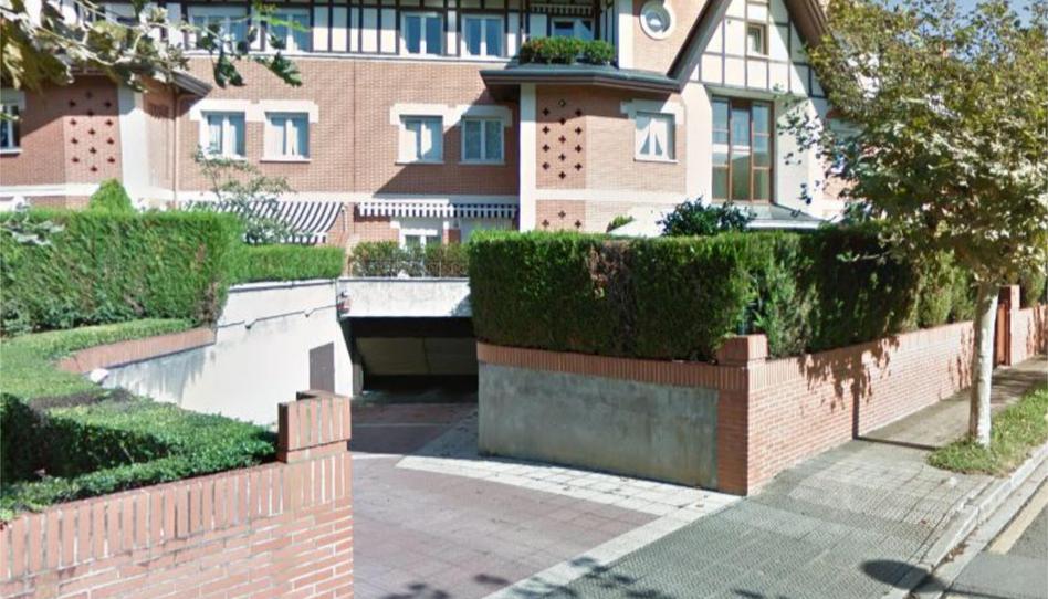 Garaje de alquiler en Gobelbide Kalea, 1, Neguri, Getxo - imagen 1 Foto 1 de Garaje de alquiler en Gobelbide Kalea, 1, Neguri, Getxo