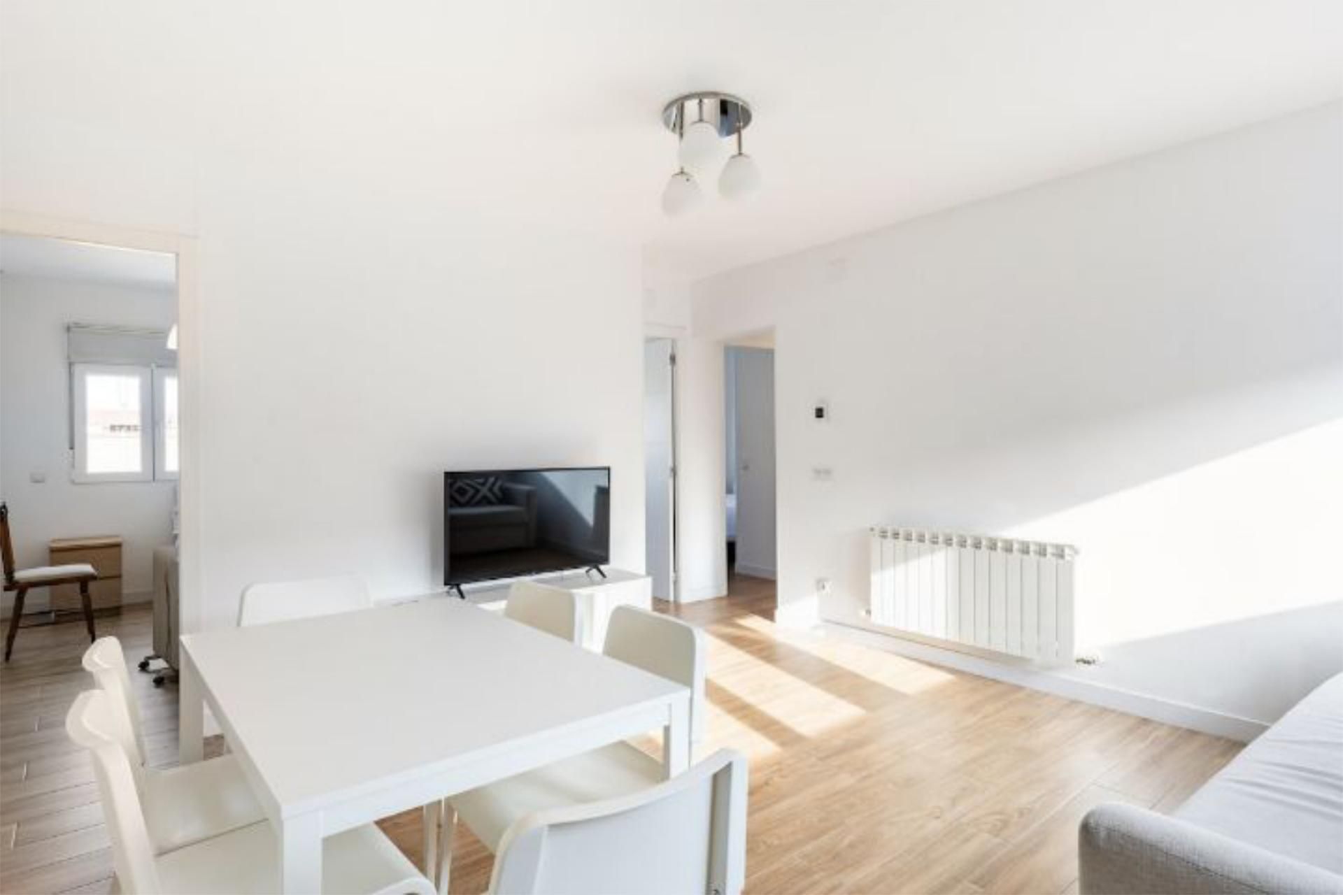 Dining room of Flat to rent in Terrassa  with Air Conditioner