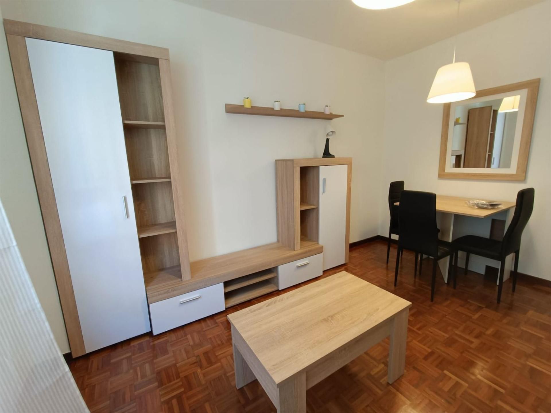 Flat to rent in Plaza de Primo Rivera, 1, Milán - Pumarín Flat to rent in Plaza de Primo Rivera, 1, Milán - Pumarín