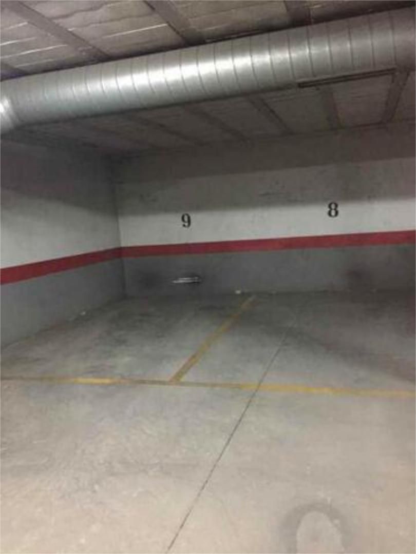 Parking de Garaje de alquiler en La Roda