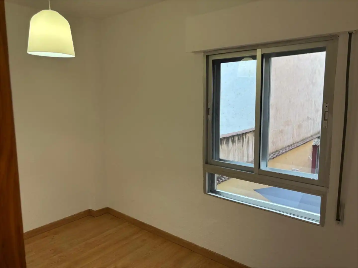 Piso en venta en Calle Juan de Yepes, 3, Sur Habitación de Piso en venta en Ávila con Calefacción, Terraza y Trastero