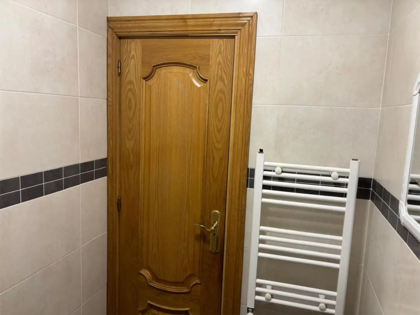 Piso en venta en Calle Juan de Yepes, 3, Sur Baño de Piso en venta en Ávila con Calefacción, Terraza y Trastero