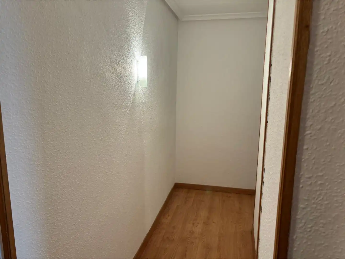 Piso en venta en Calle Juan de Yepes, 3, Sur Piso en venta en Ávila con Calefacción, Terraza y Trastero