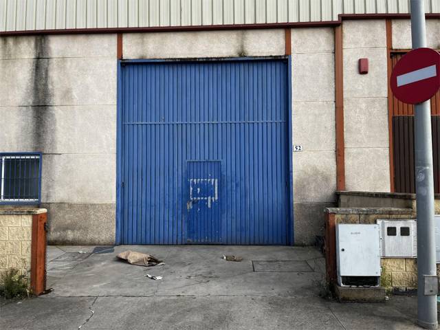 Nave industrial en Alquiler en Calle A, 52 en Nuevo Parque - Los Rosales - Tráfico Pesado